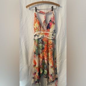 Summer dress with bra padding